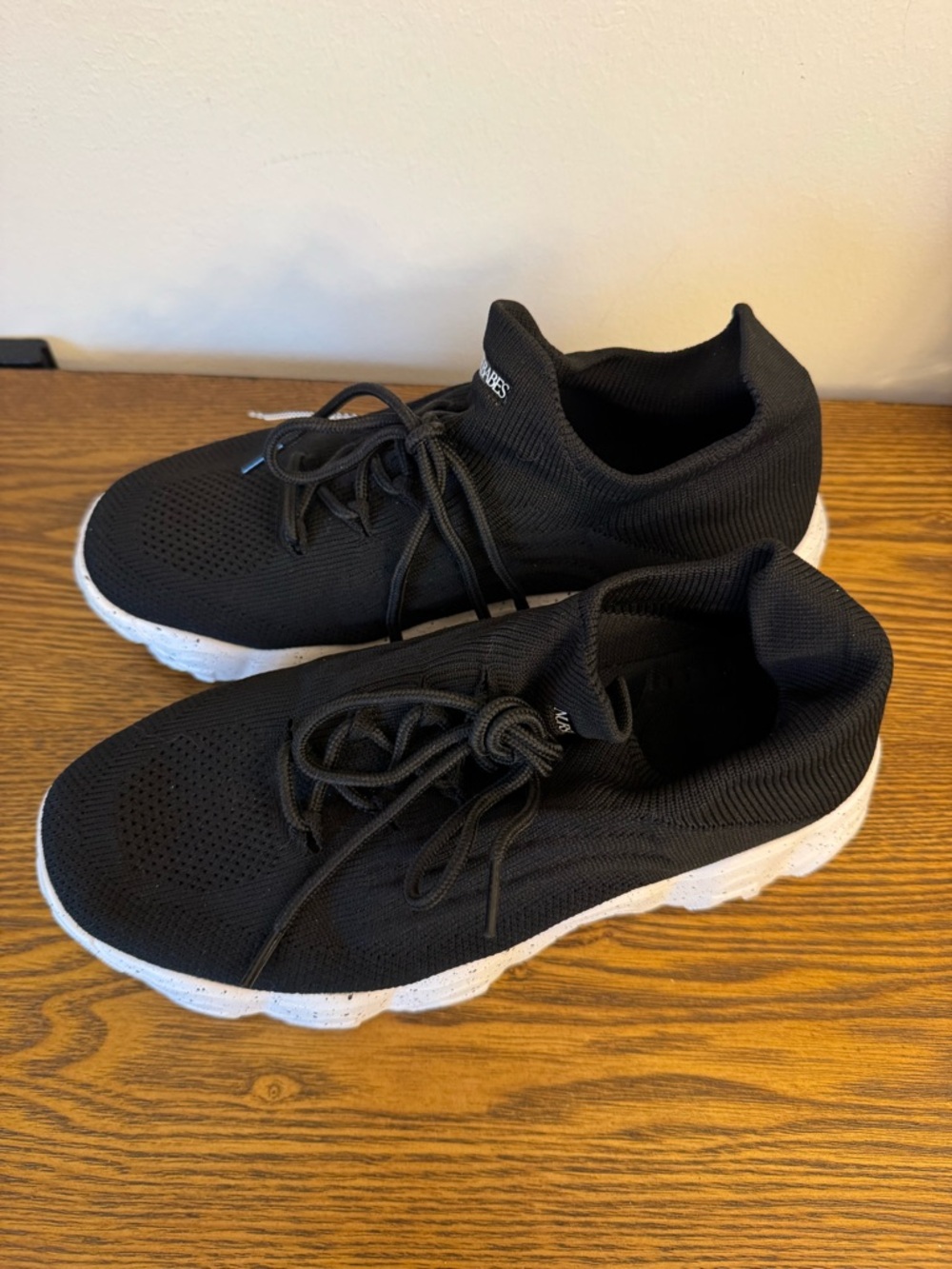 Nurse Babes Ortho Pro 2.0 Black Speckled Knit Walking Sneakers - Sz 7 - Picture 2 of 9